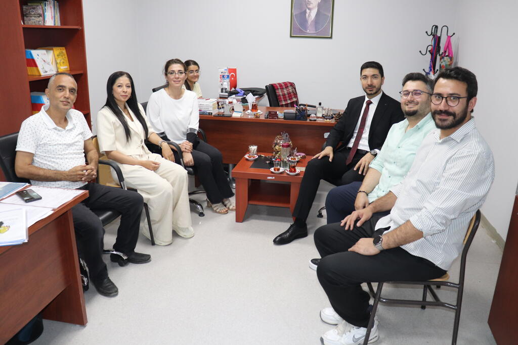 Malatya Teknokent ekibi İnönü Üniversitesi Teknoloji Transfer Ofisini ziyaret etti.